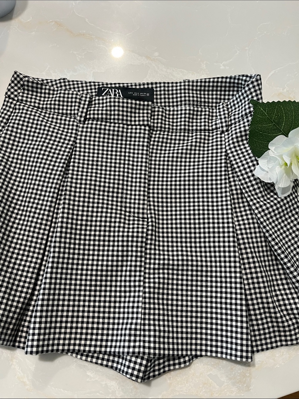 ZARA Black & White Gingham Pleated Mini Skort